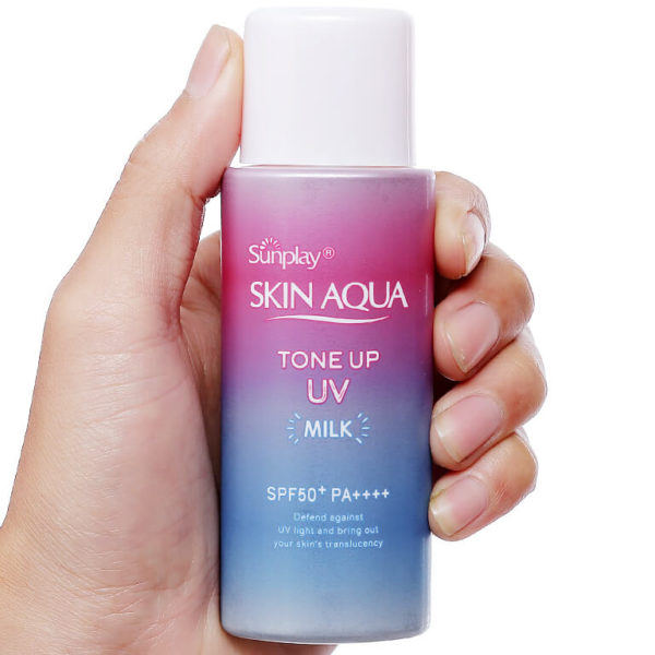 kem chống nắng không cồn Sunplay Skin Aqua Tone Up UV Milk SPF50