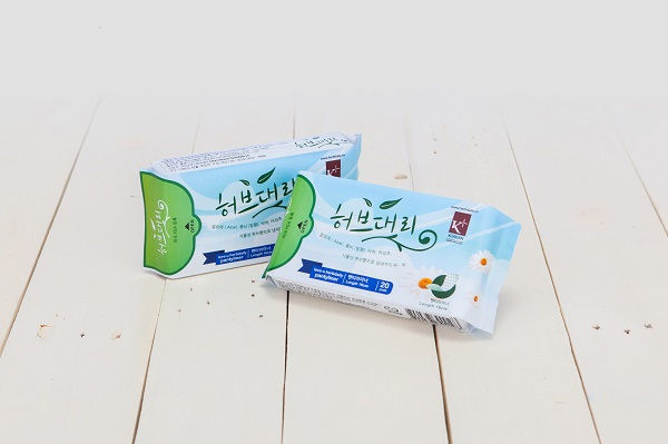  Băng vệ sinh thảo dược Herbdaily Hàn Quốc