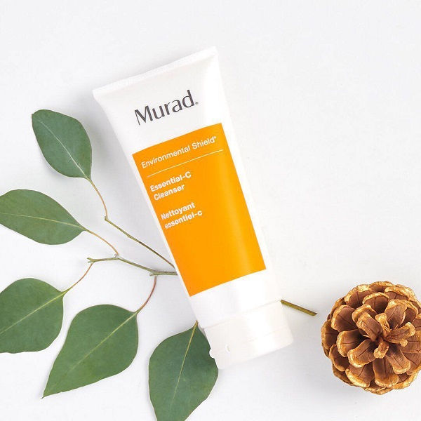 sữa rửa mặt Murad Essential-C Cleanser màu vàng