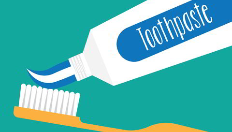 triclosan trong kem đánh răng