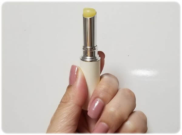 Review son dưỡng môi chống nắng DHC UV Moisture Lip Cream