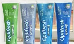 Kem đánh răng Oriflame Optifresh System 8