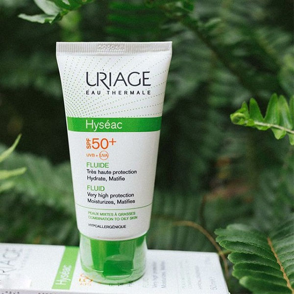 Kem chống nắng Uriage Hyseac Fluide SPF50+ review