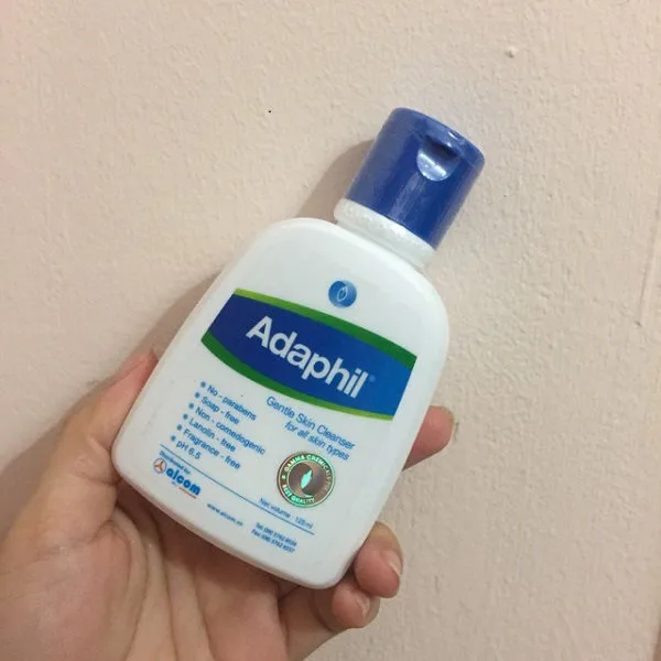 review sữa rửa mặt adaphil