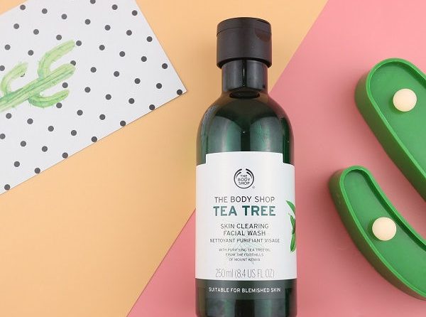 Review Sữa rửa mặt The Body Shop Tea Tree - Món quà organic cho làn da tươi tắn