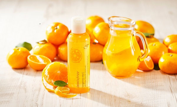  Innisfree Tangerine Vita C Oil-Free Liquid Cleanser