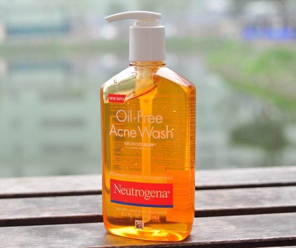 hình ảnh sữa rửa mặt neutrogena oil free acne wash