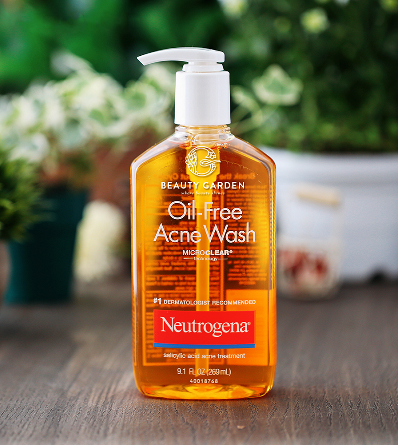 sữa rửa mặt neutrogena oil free acne wash