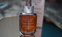 Serum Dior Capture Youth Glow Booster