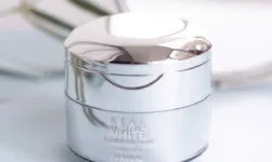 kem dưỡng trắng da real white illumination cream review
